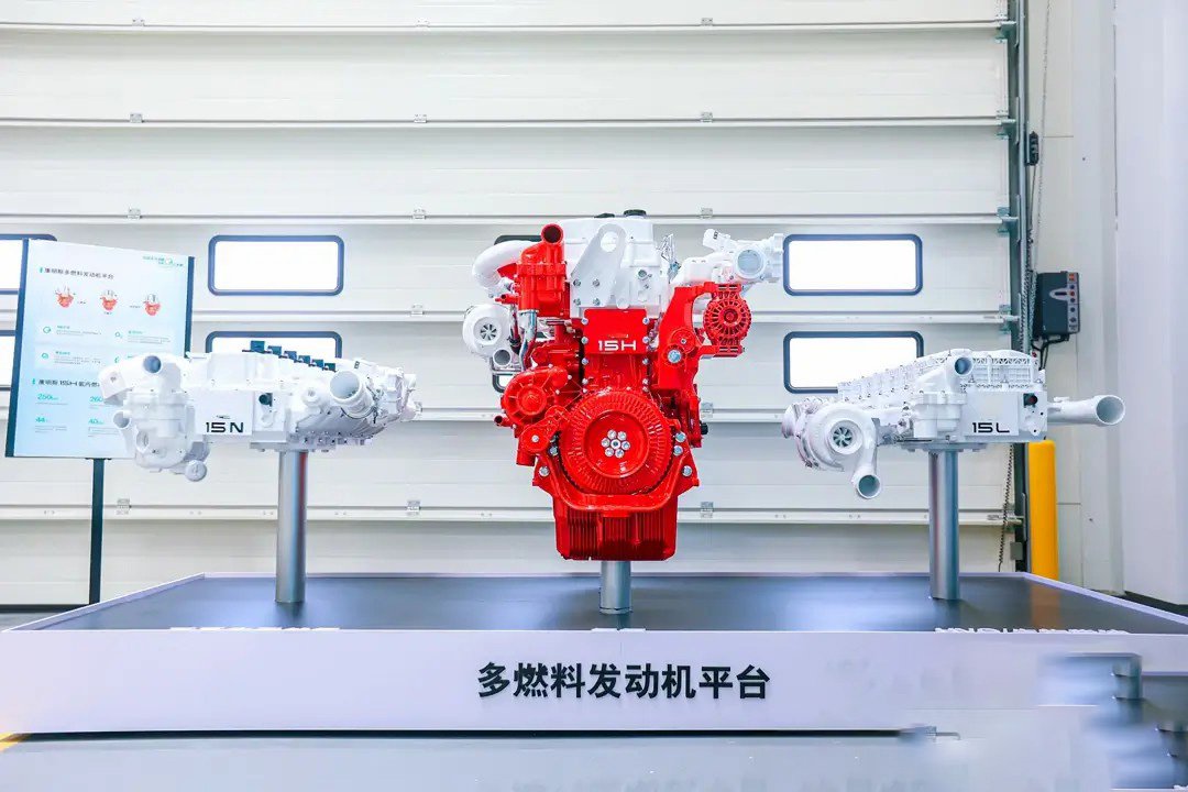 Cummins CCEC QSK50 diesel engine